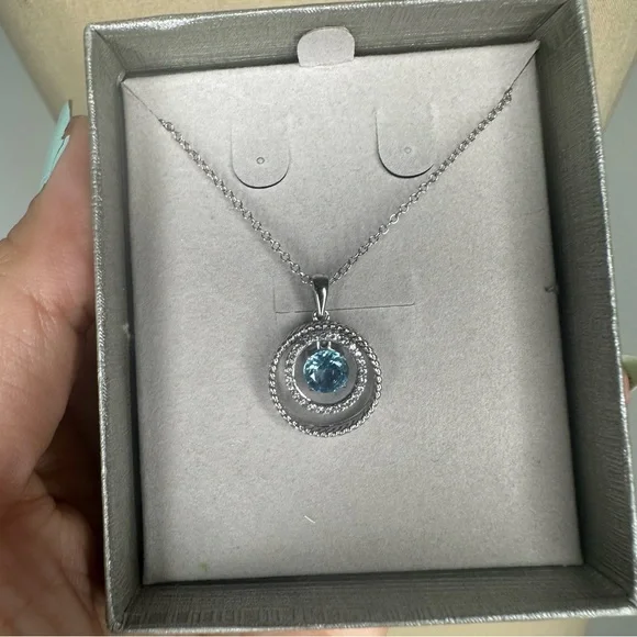 Zales blue and silver round necklace